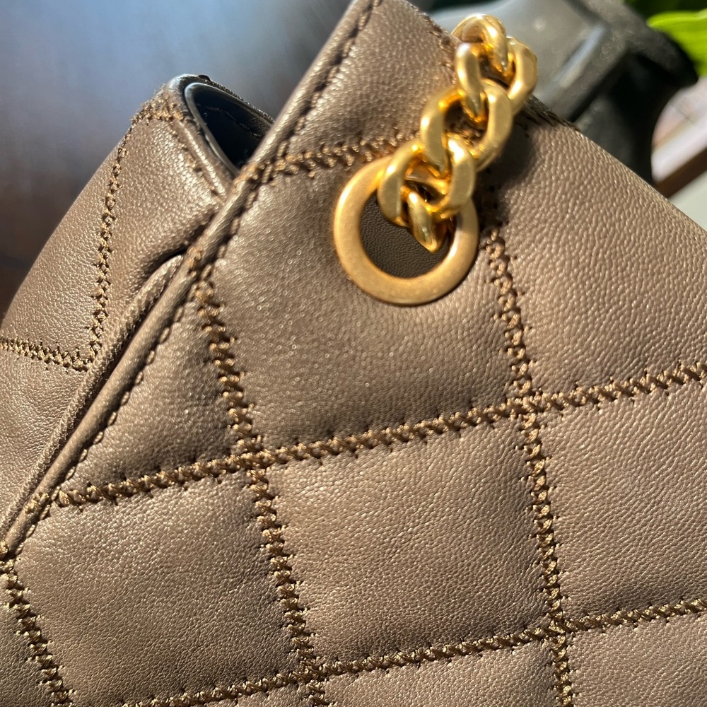 Tory Burch Willa Grey Quilted Versatile Shoulder Crossbody Bag - Picture 5 of 15